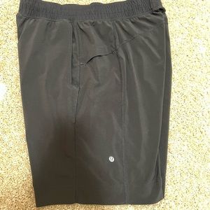 Lululemon Men’s Shorts Size Large